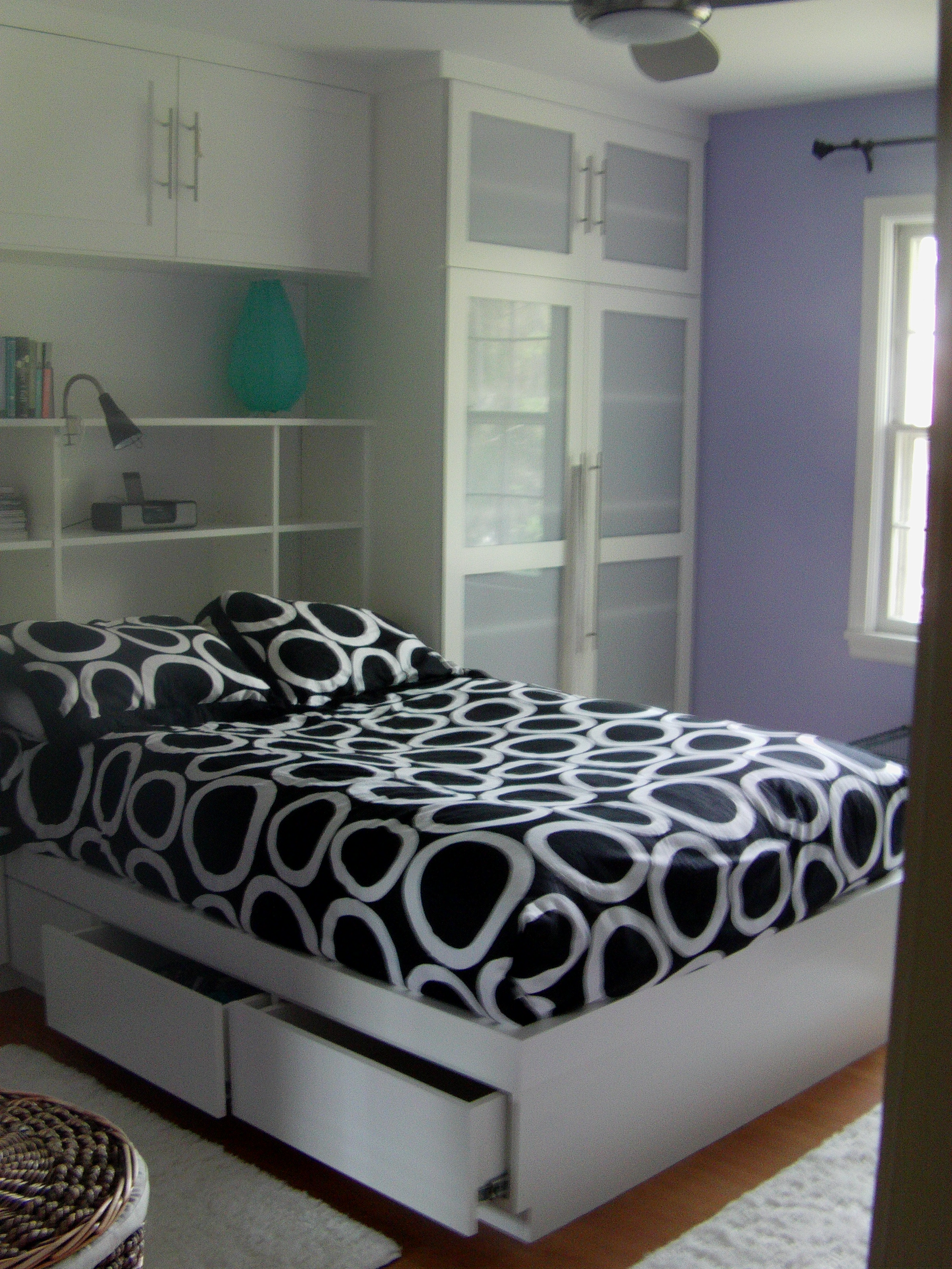 CustomWardrobeandBed02.JPG